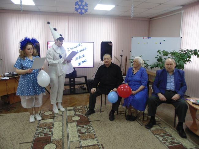 Пожилые дончане отметили тройной день рождения
