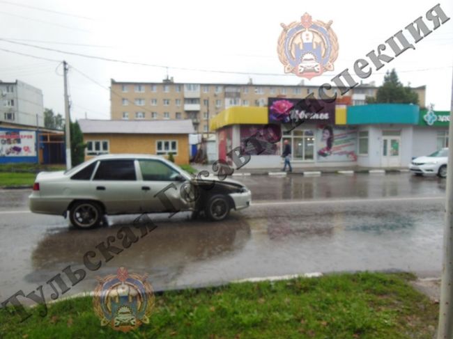 В субботу молодой водитель сбил женщину на улице Октябрьской