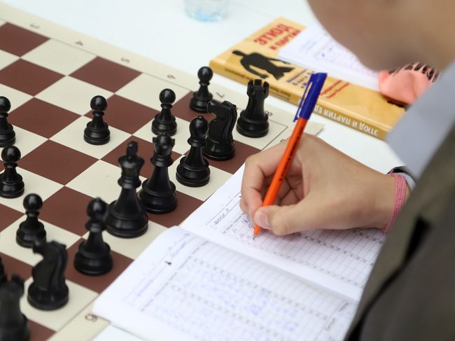 Шахматный клуб Донского приглашает в свои ряды пенсионеров