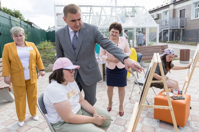 Алексей Дюмин посетил «Дом моих возможностей» для реабилитации инвалидов