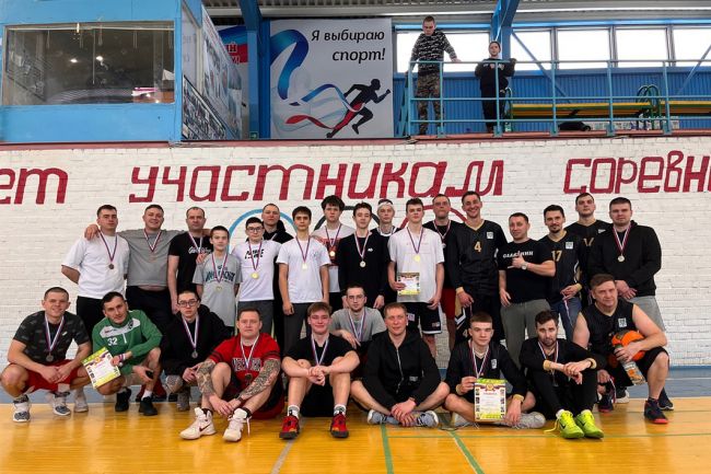 В дубенском ФОЦе прошел районный турнир по баскетболу среди мужчин