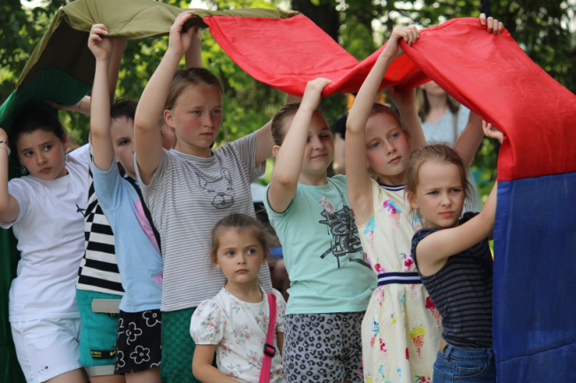 День защиты детей в Комсомольском парке