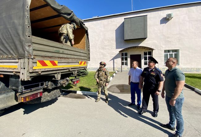 Тульский охранный союз и Управление Росгвардии по Тульской области отправили гуманитарный груз в зону СВО