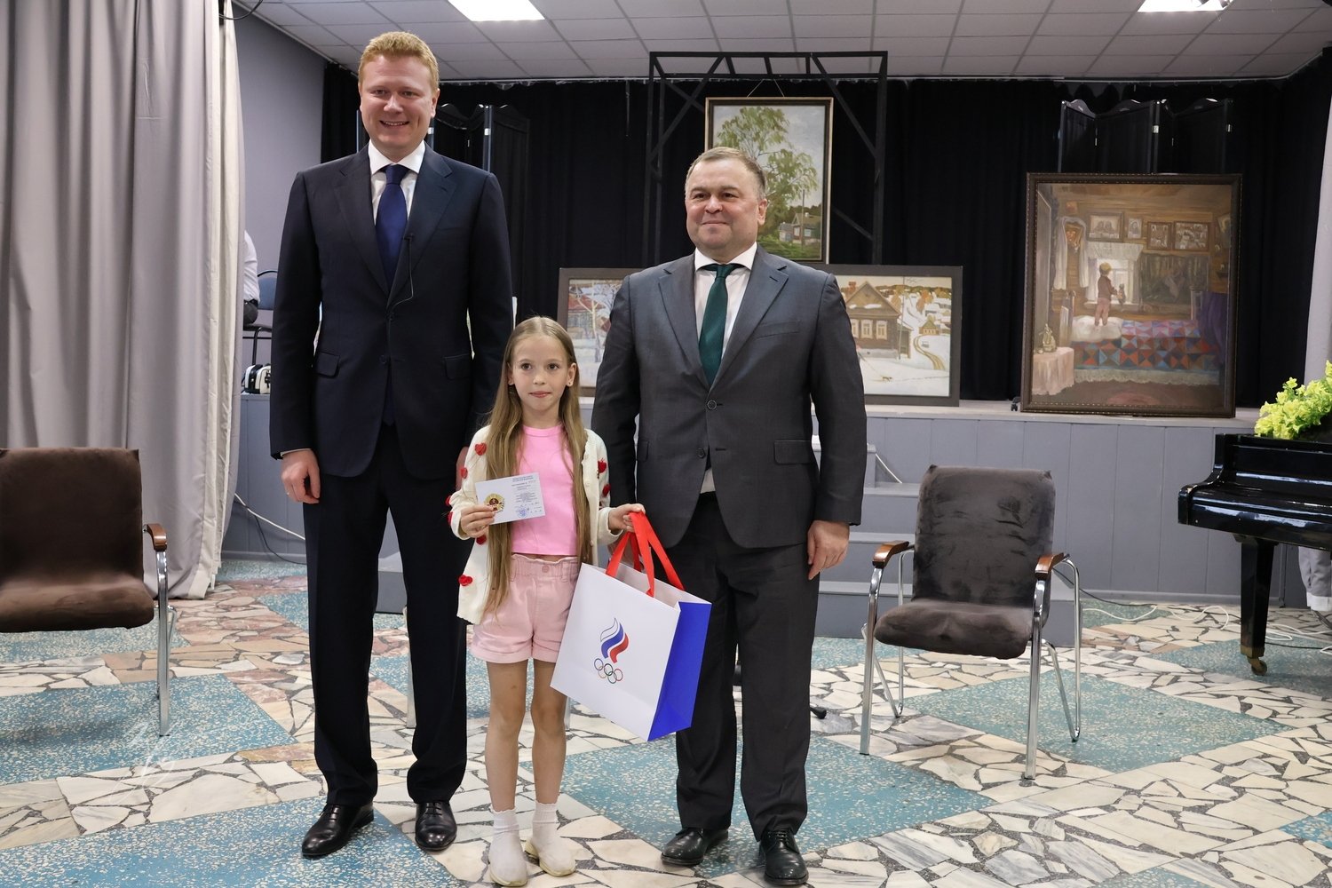 Заместитель министра спорта РФ Александр Никитин провёл открытый диалог с жителями Заокского района 20 Заместитель министра спорта РФ Александр Никитин провёл открытый диалог с жителями Заокского района
