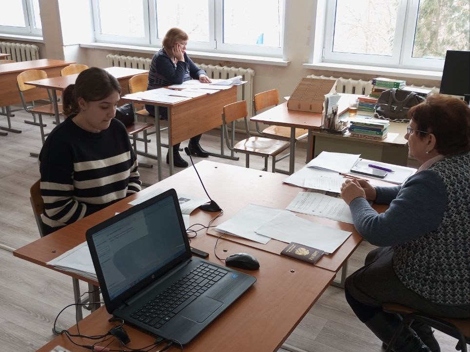 Итоговоесобеседеование. Собеседование по русскому языку. Итоговое собеседование по русскому. Как сдать итоговое собеседование. Устное собеседование.