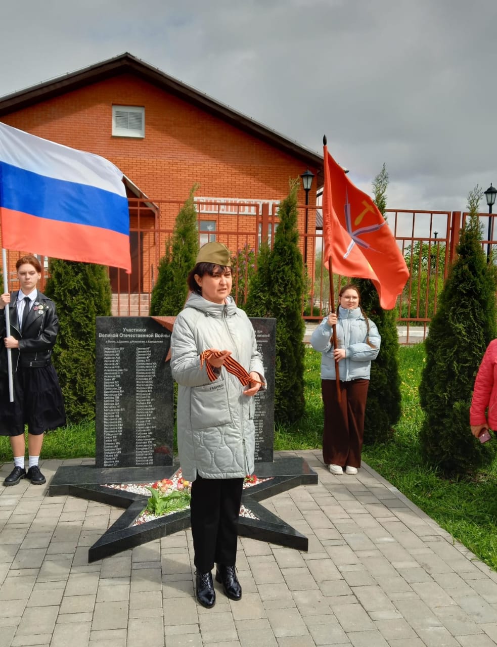 Вчера в Доме культуры поселка Пронь для жителей был организован праздничный  концерт. - Районные будни. Кимовский район