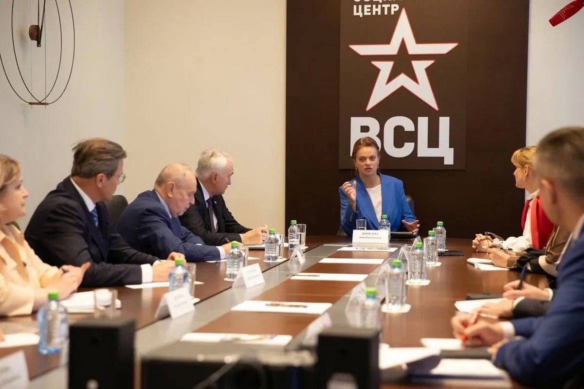 В филиале фонда «Защитники Отечества» начал вести прием сотрудник Военно-социального центра