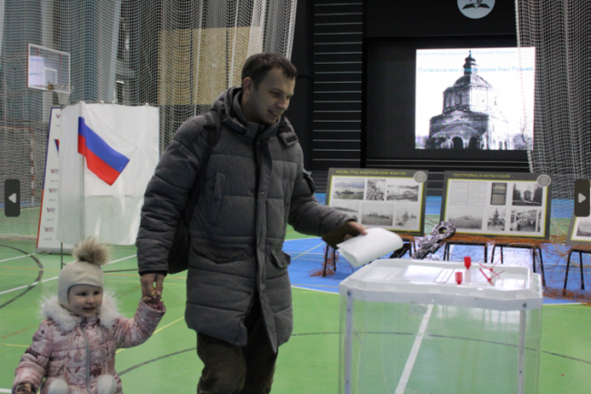 В Заокском районе молодые семьи принимают активное участие в голосовании