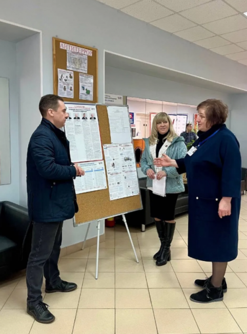 Тематические УИКи в Заокске посетили члены Общественного штаба по наблюдению за выборами в Тульской области