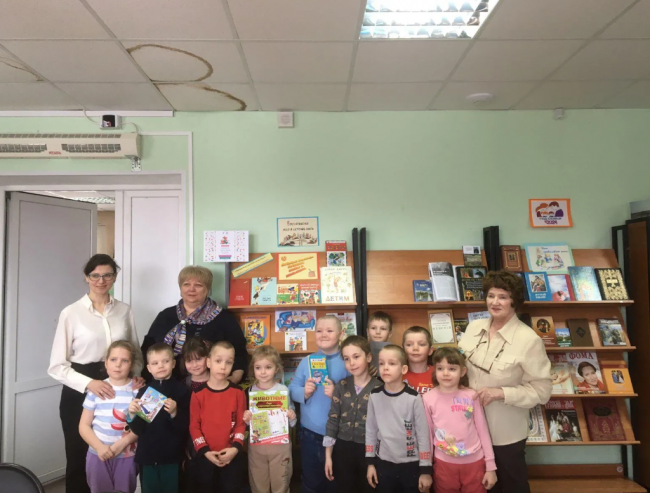 Дети снова посетили Заокскую центральную библиотеку им.В.Д.Поленова
