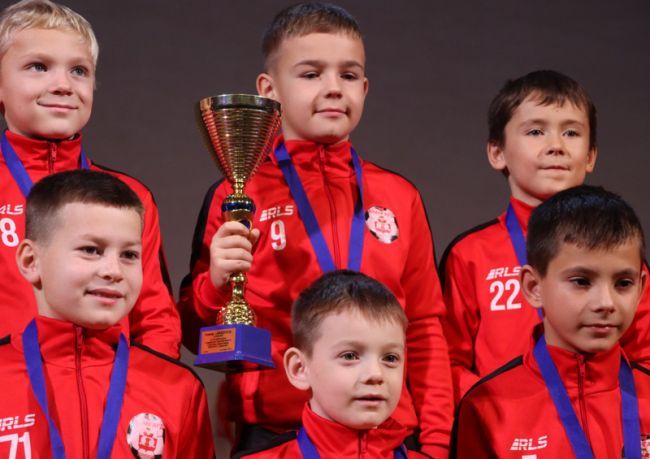 В Туле наградили победителей и призеров областных соревнований по футболу