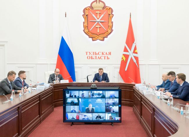 Алексей Дюмин провел заседание комиссии Госсовета РФ