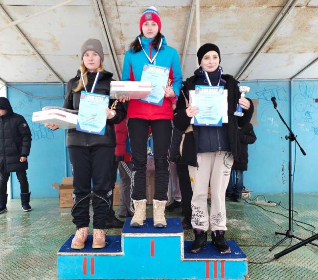 Лыжники из Алексина покорили Ясногорск