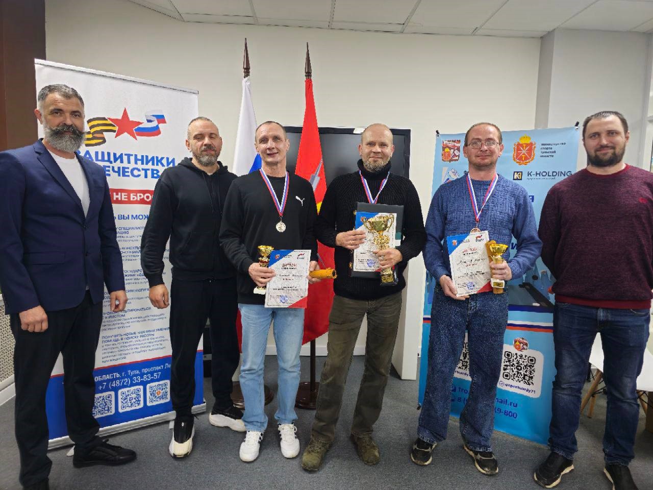 Стремятся жить полнокровной жизнью Стремятся жить полнокровной жизнью