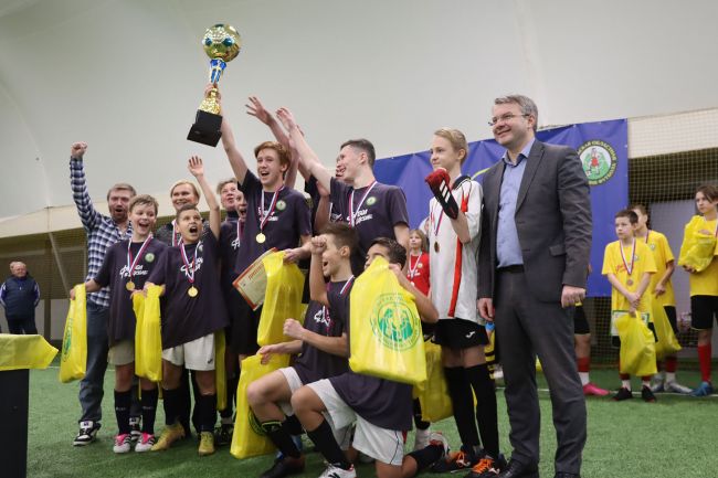 Алексинские футболисты приняли участие в «Школьной футбольной лиге»