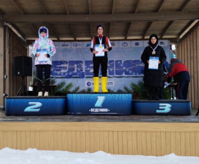 Алексинские лыжники успешно выступили на региональных соревнованиях по лыжным гонкам