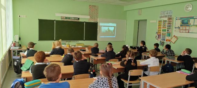В Арсеньевской школе организован галактический кинолекторий