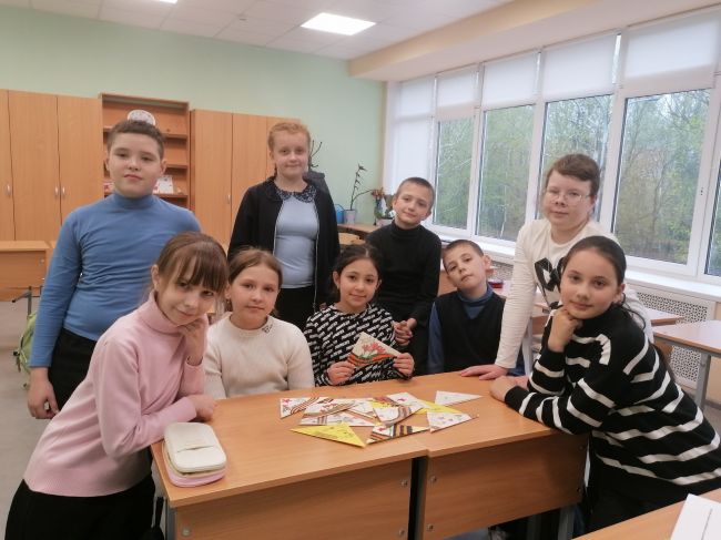 Учащиеся Арсеньевской школы присоединились к акции Письма Победы