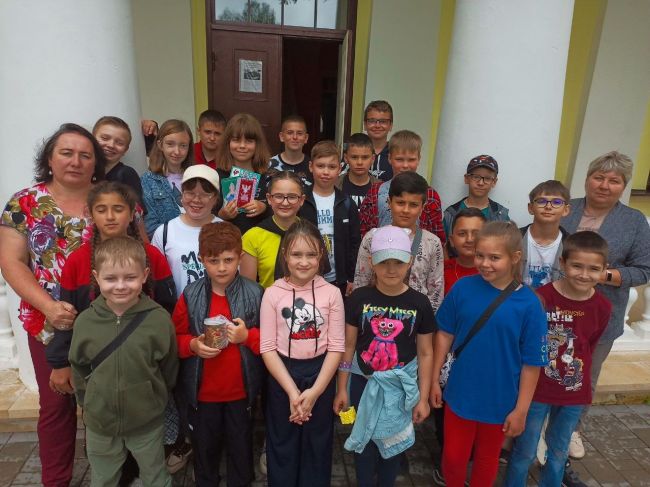 Воспитанники пришкольного лагеря  Чебурашка   посетили Музей-усадьбу генерала Александра  Мирковича