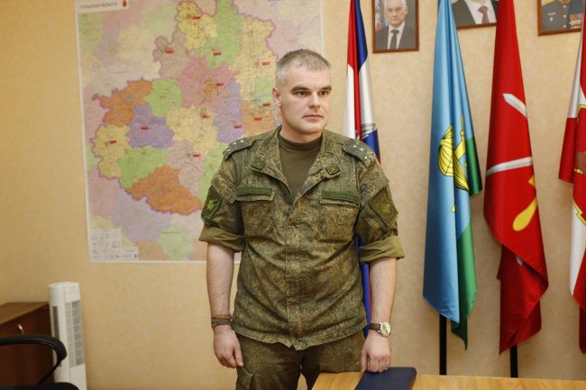 Офицер пункта отбора на военную службу по контракту в Туле: Мы стараемся комплектовать именно ВДВ
