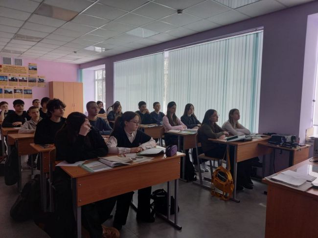 Арсеньевские школьники посмотрели видеоурок мужества «Мы Россия»