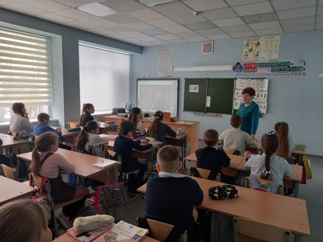 В Арсеньевской школе состоялось очередное занятие Разговоров о важном