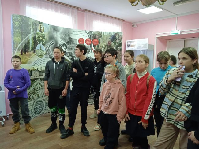 Воспитанники пришкольного лагеря Берёзка посетили Белёвский краеведческий музей имени П.В.Жуковского