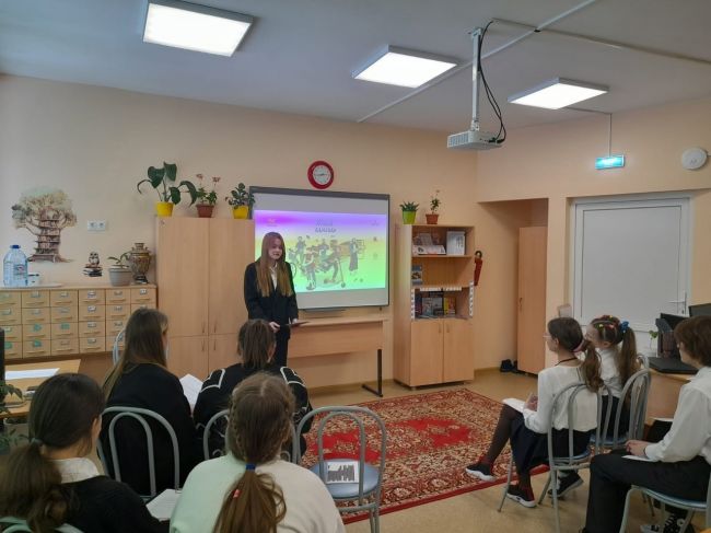 В школе поселка  Славный прошел конкурс юных чтецов «Живая классика – 2024»