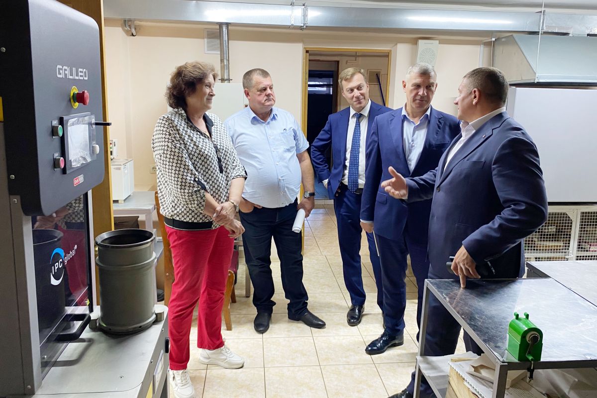 В Правительстве Тульской области обсудили вопросы дорожной деятельности ‹ В Правительстве Тульской области обсудили вопросы дорожной деятельности ‹