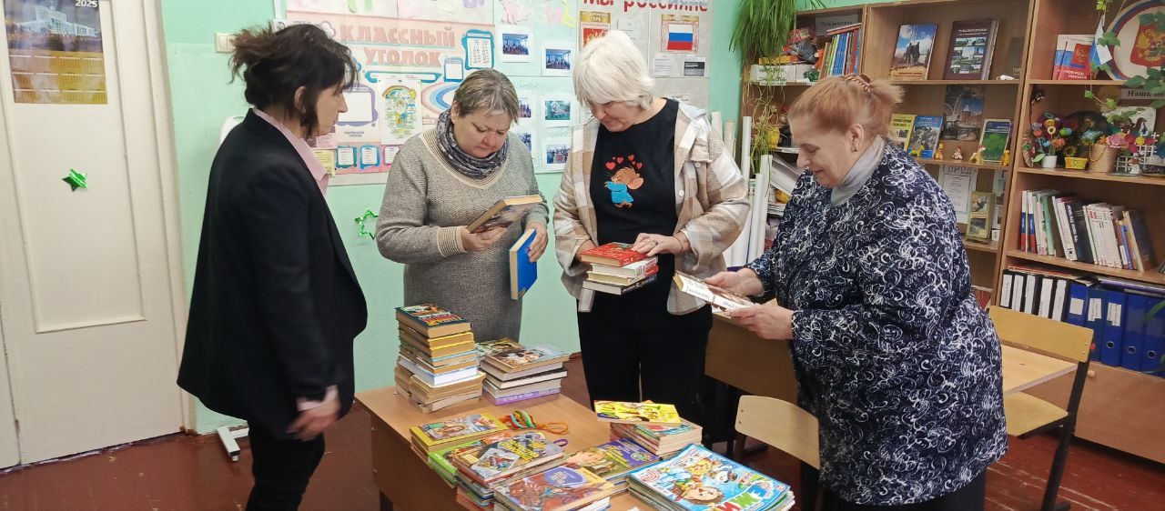 Библиотека расширяет горизонты: новые читатели в селе Литвиново! Библиотека расширяет горизонты: новые читатели в селе Литвиново!