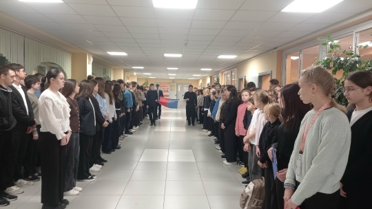 В Арсеньевской школе: патриотизм, традиции и  Разговоры о важном