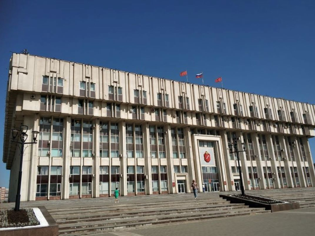 Для жителей Тульской области должностные лица проводят личные приемы, консультации, прямые эфиры