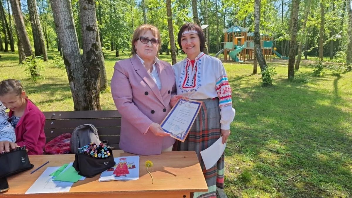 Арсеньевская библиотека приняла активное участие в фестивале, посвящённом Дню косоворотки! Арсеньевская библиотека приняла активное участие в фестивале, посвящённом Дню косоворотки!