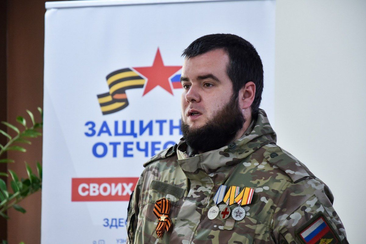 Алексей Толкалин: «Служить по контракту идут те, кто ценит свободу и независимость своего Отечества» Алексей Толкалин: «Служить по контракту идут те, кто ценит свободу и независимость своего Отечества»