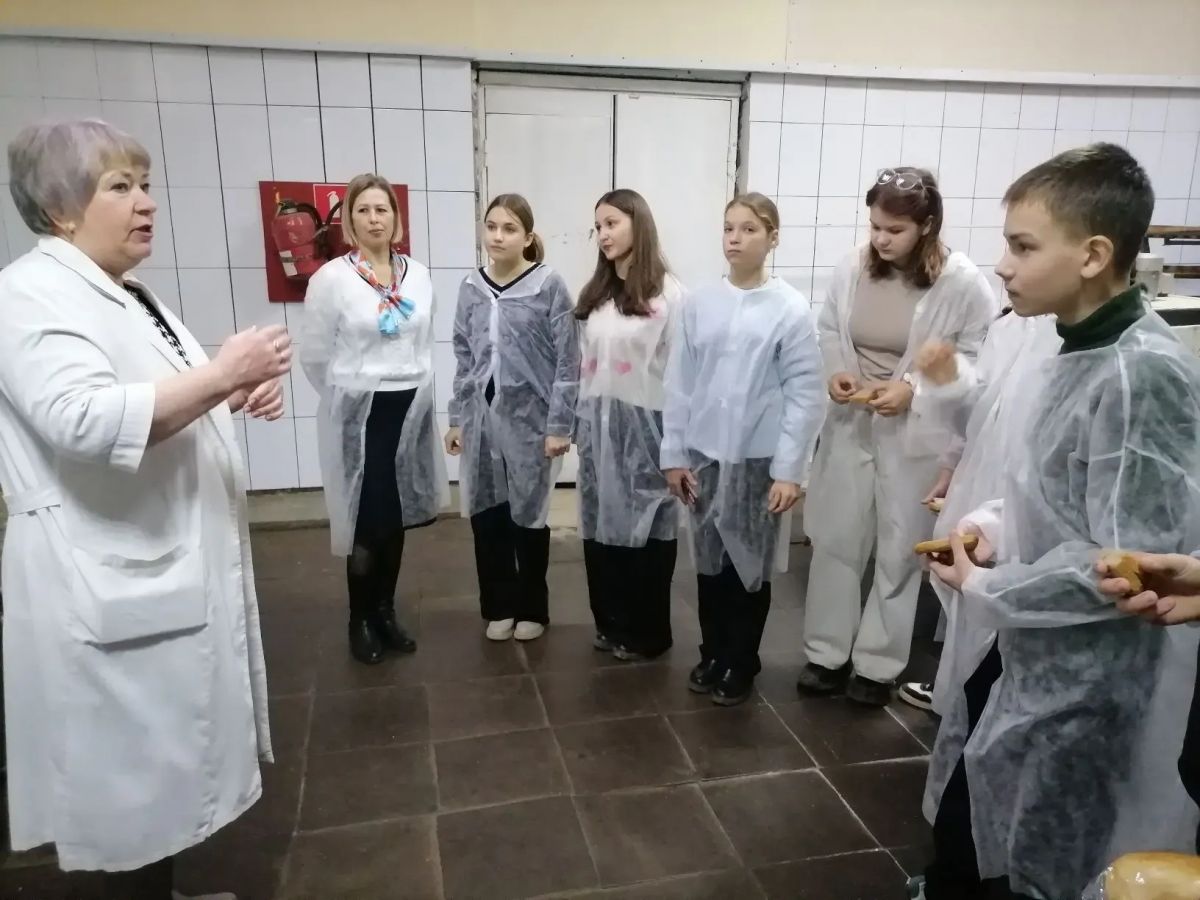 Учащиеся Пристанционной школы  побывали на хлебокомбинате