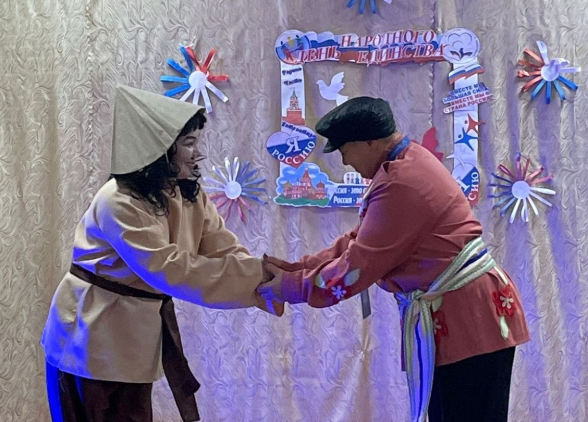 В Ясенковском   Доме культуры прошла   программа «Одна страна на всех»