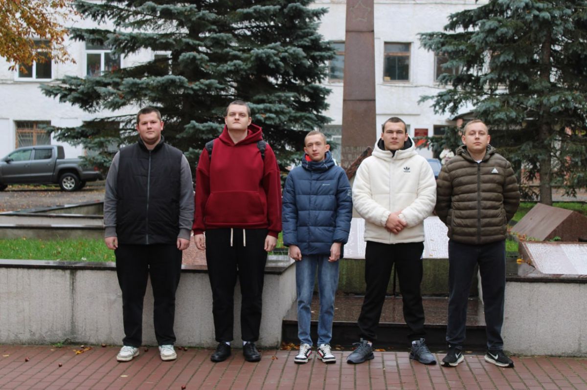 Арсеньевские юноши отправляются на службу: новый этап жизни Арсеньевские юноши отправляются на службу: новый этап жизни