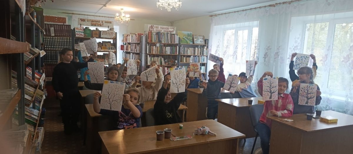 В Арсеньевской  библиотеке прошёл мастер-класс «Добрых рук мастерство»! В Арсеньевской  библиотеке прошёл мастер-класс «Добрых рук мастерство»!