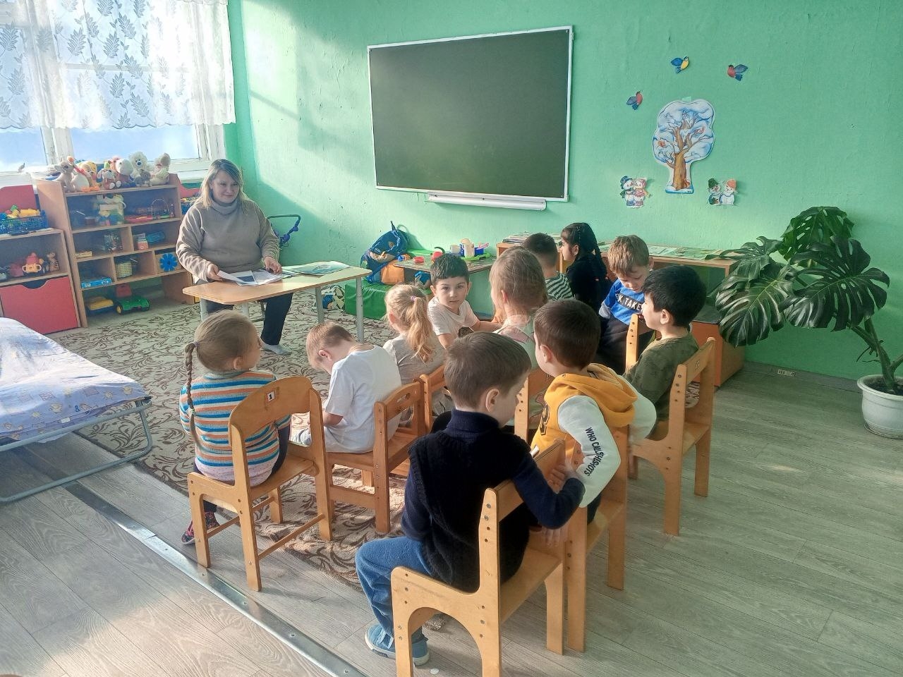 Забота о пернатых: урок доброты для малышей детского сада  Улыбка