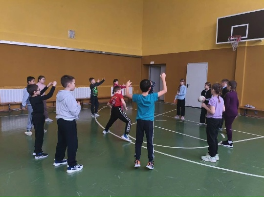 В Арсеньевской школе состоялась акция День без Интернета В Арсеньевской школе состоялась акция День без Интернета