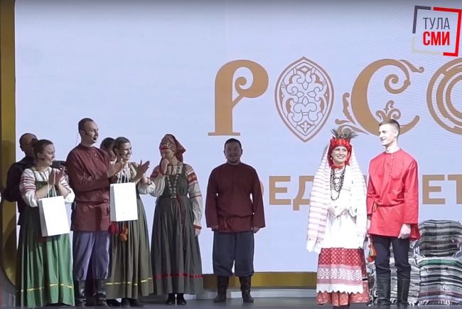 На выставке-форуме «Россия» сыграли традиционную тульскую свадьбу