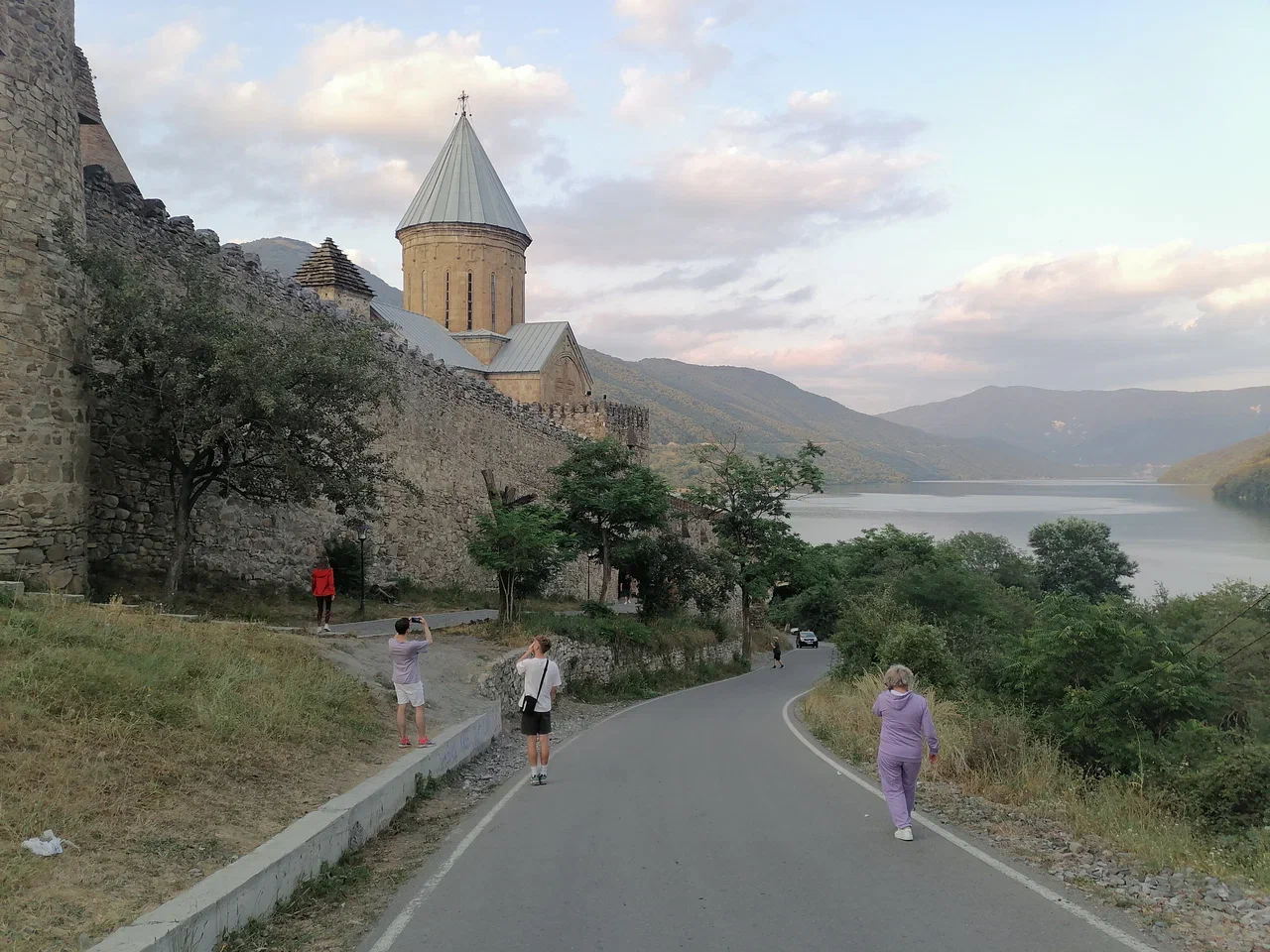 Как в дни школьных каникул совместить приятное с полезным Как в дни школьных каникул совместить приятное с полезным