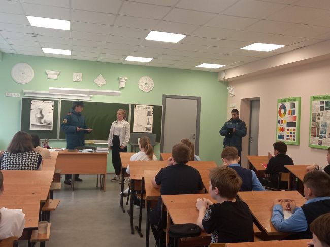 В  Арсеньевской школе  прошли  мероприятия по пожарной безопасности