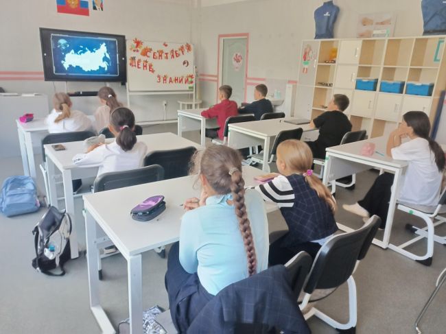 В Пристанционной школе прошло первое занятие профориентационного курса «Моя Россия – мои горизонты»