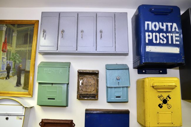 На улицах Санкт-Петербурга появились первые в России почтовые ящики для писем