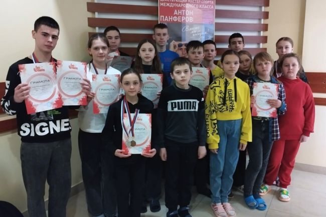 «Пловцы-молодцы»: белёвские спортсмены поднялись на пьедестал соревнований в Туле