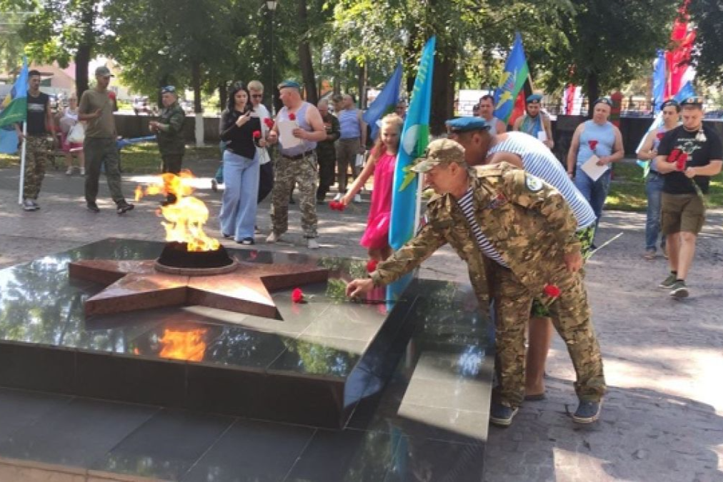 Белевцы отметили день ВДВ