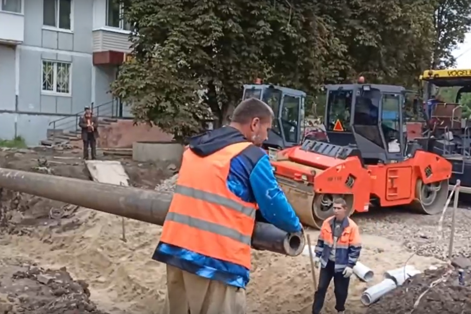 На улице Советская города Белева кипит работа!