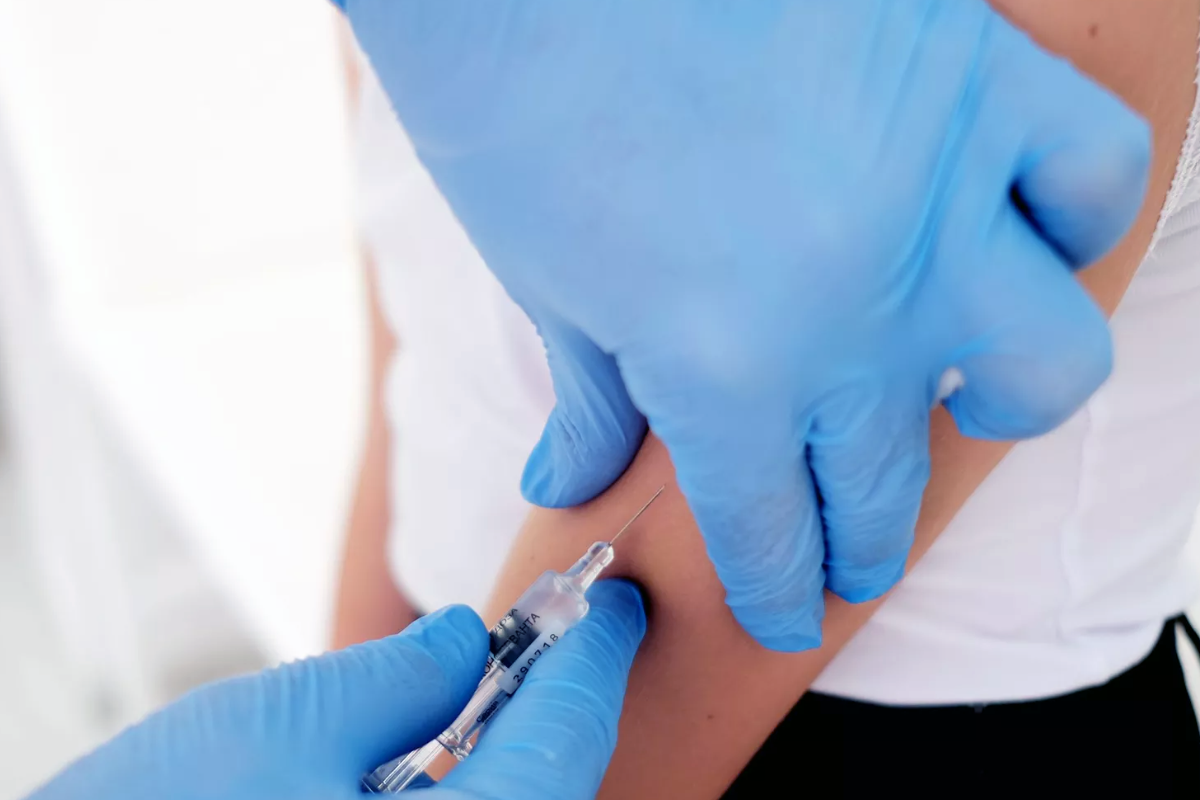 Врач рассказал белёвцам, кому из них жизненно необходима вакцинация от гриппа Врач рассказал белёвцам, кому из них жизненно необходима вакцинация от гриппа