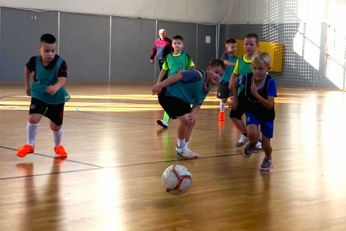 Юные белёвцы сыграли в футбол Юные белёвцы сыграли в футбол